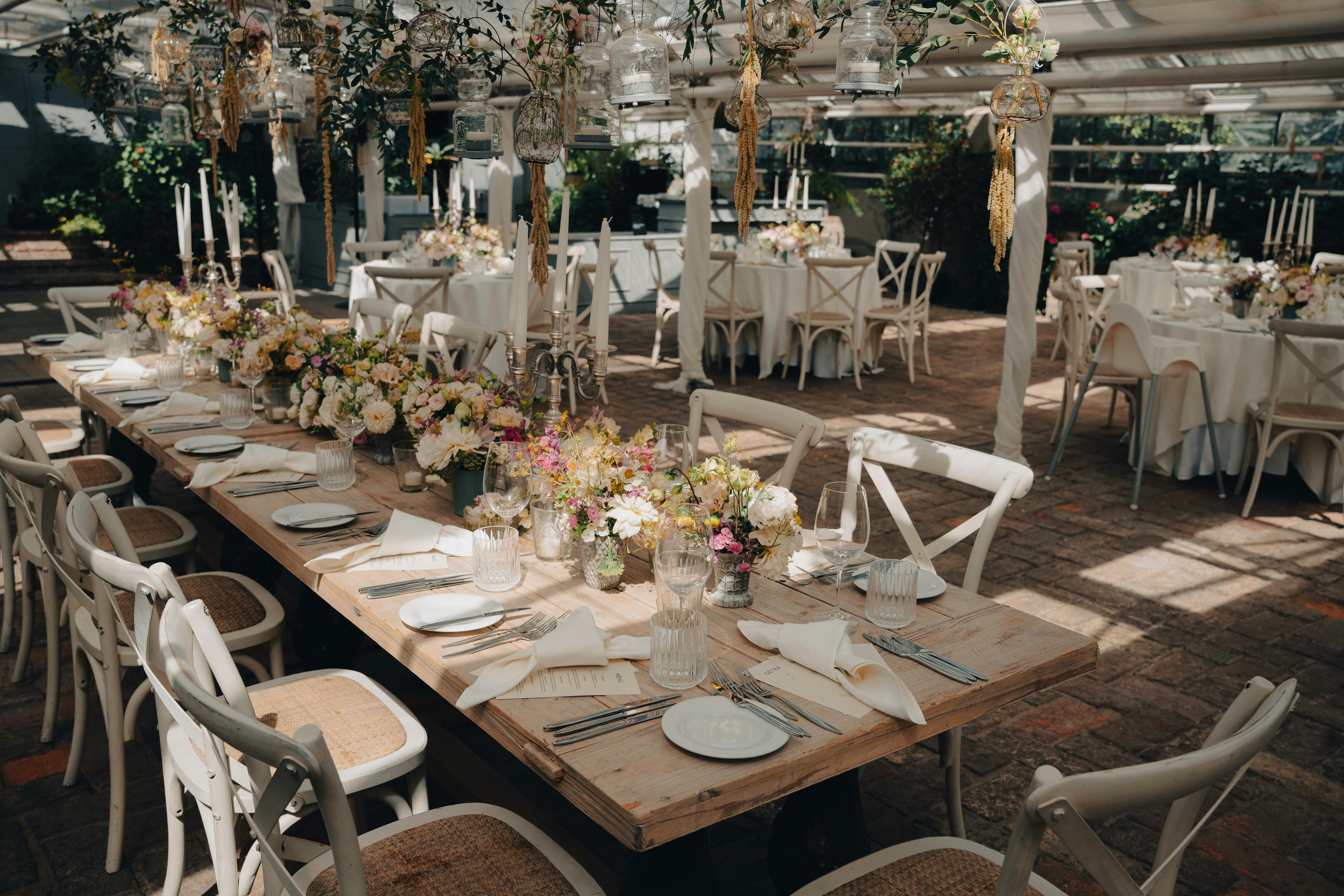 Article recommandé - Mariage Vintage & Récup': L'Élégance Durable à Paris | Conseils organisation évènement