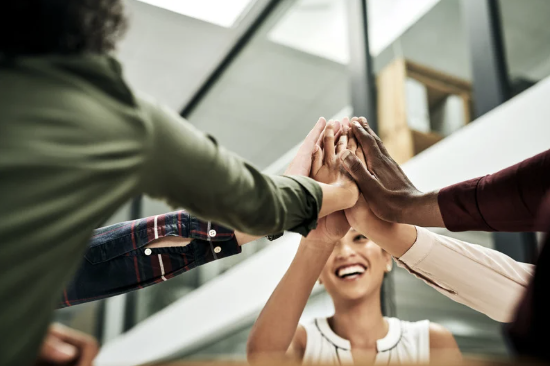 Article recommandé - Bien-être au travail : rôle clé des évènements d'entreprise | Conseils organisation évènement